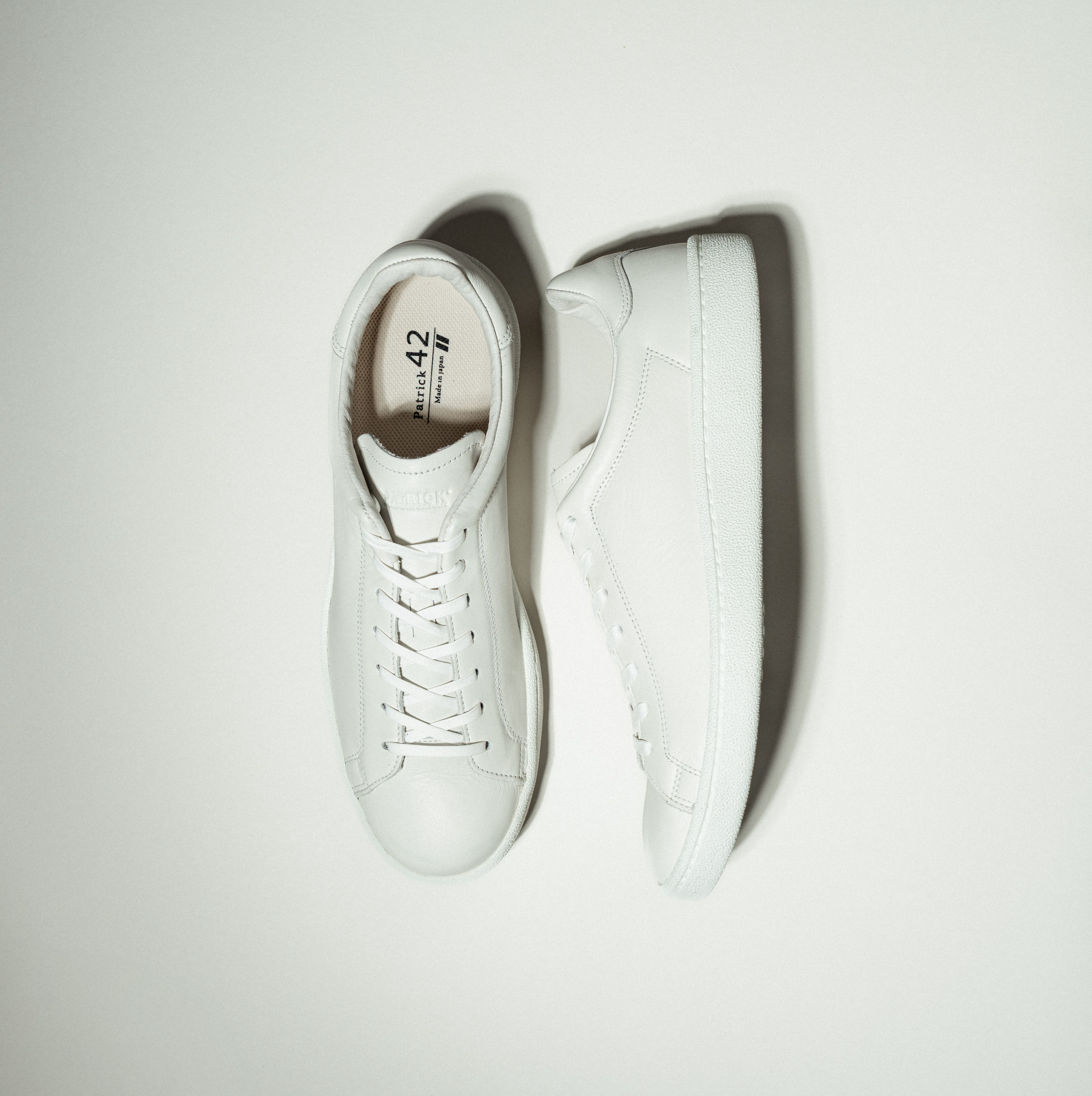 万能ホワイトシューズ👟「PUNCH-WP WHT」｜ショップブログ｜クオーツ