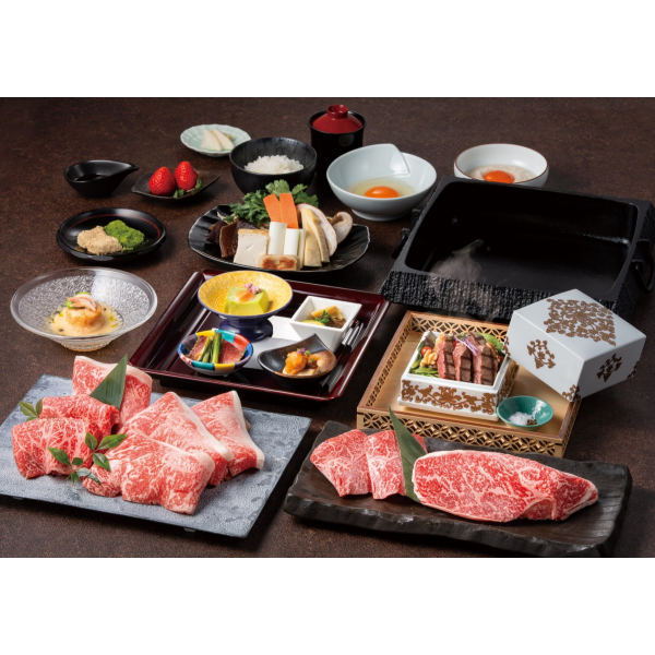 上質な赤身の旨味と豊かな風味が味わえる熊本の阿蘇あか牛を「しゃぶしゃぶ」と「すき焼き」で贅沢に。